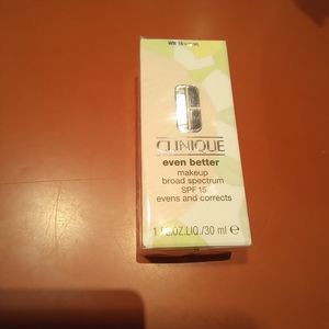 Clinique Better Make-Up w SPF 15 New in Sealed Box 1 oz